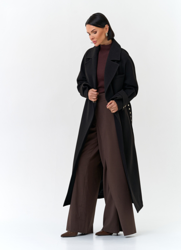 Женское пальто с акцентным поясом