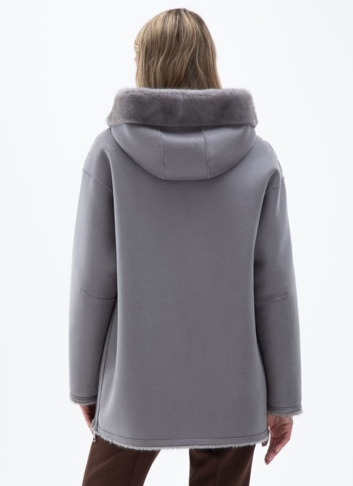 Женская двухсторонняя дубленка из эко кожи с капюшоном