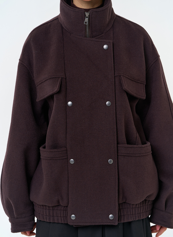 Женское укороченное пальто бомбер