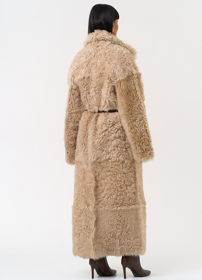 фото Женская двухсторонняя дубленка с декоративным поясом модель № 31620