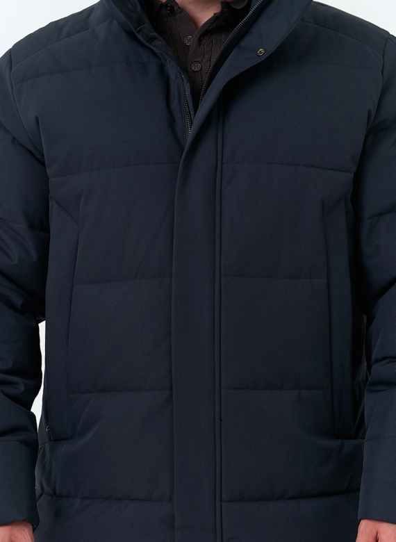 Мужской удлиненный пуховик с капюшоном фото