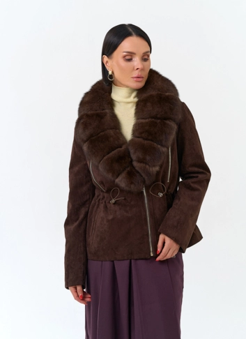 Женская куртка из эко замши фото