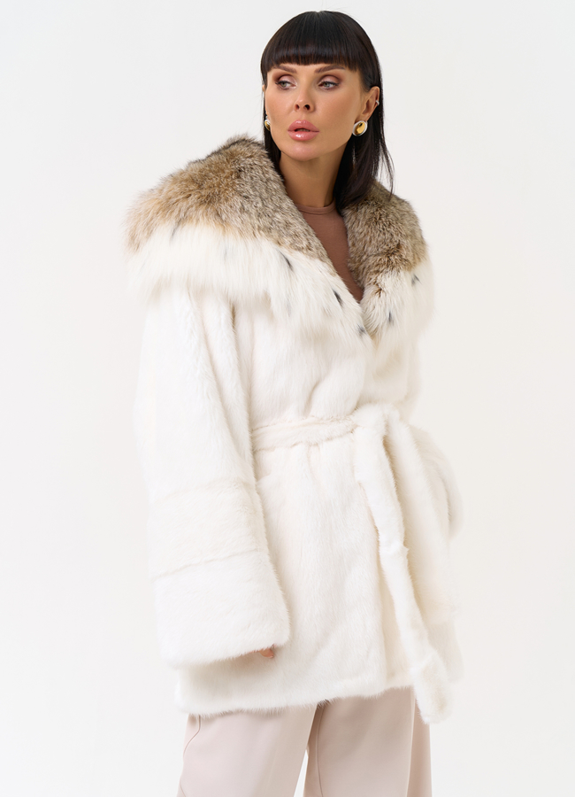 Женская шуба из меха норки с капюшоном из меха рыси модель № 31375 меха малина