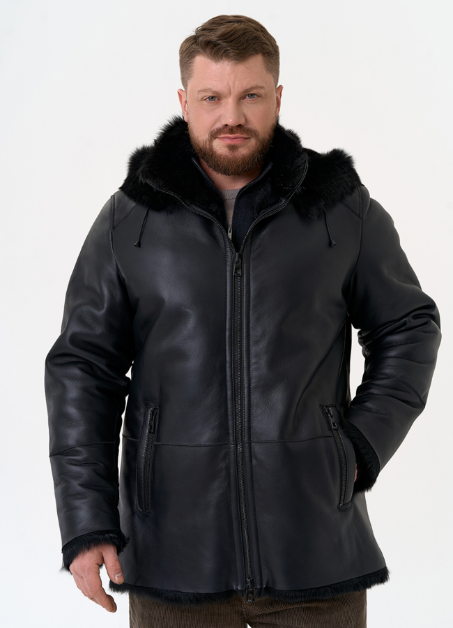 Мужская дубленка черного цвета с капюшоном модель № 31792 в рассрочку
