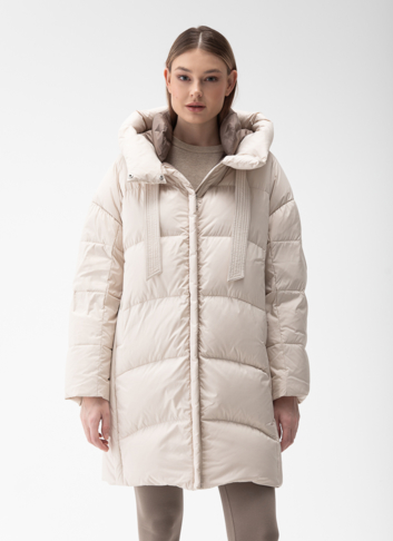 Женский пуховик с капюшоном 