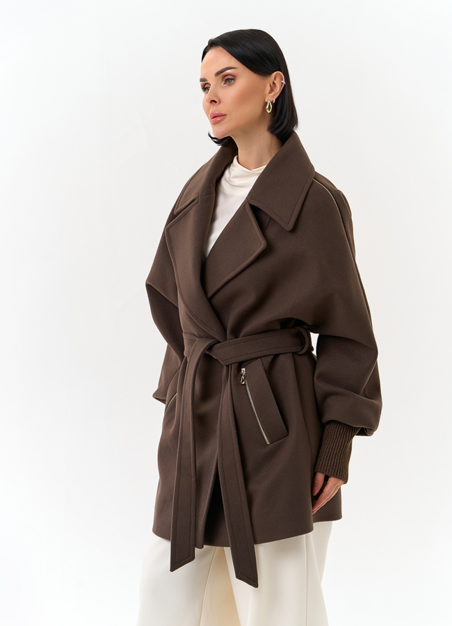 Женское укороченное пальто с декоративными молниями модель № 32804 универмаг малина