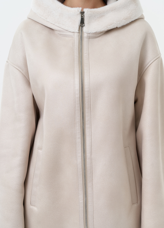 Женская дубленка из эко замши с капюшоном модель № 30205 универмаг малина