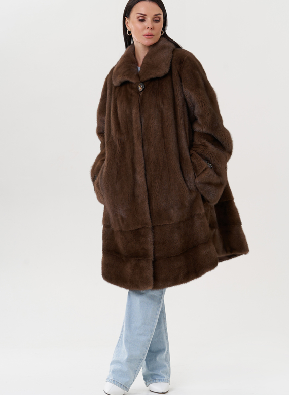 Женская шуба из меха норки