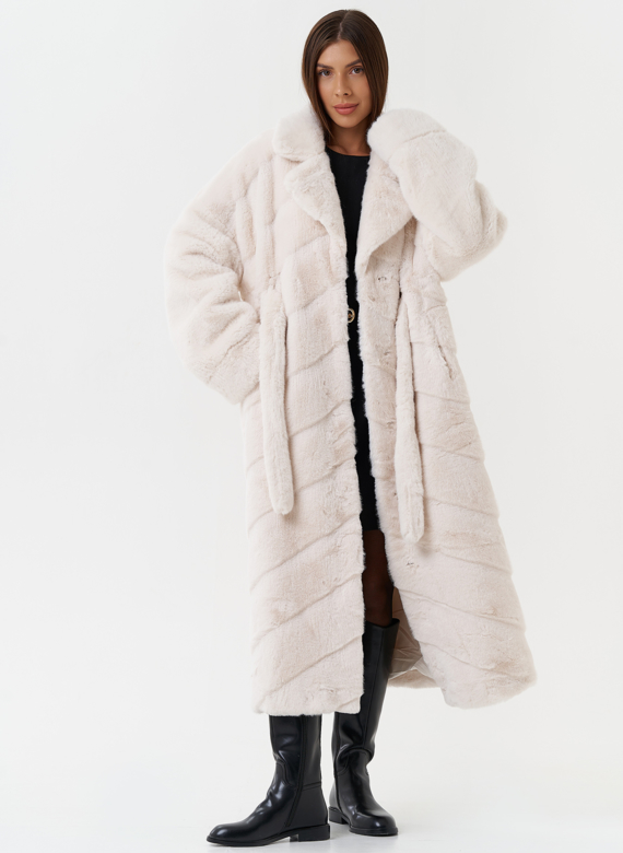 Шуба из эко меха с поясом