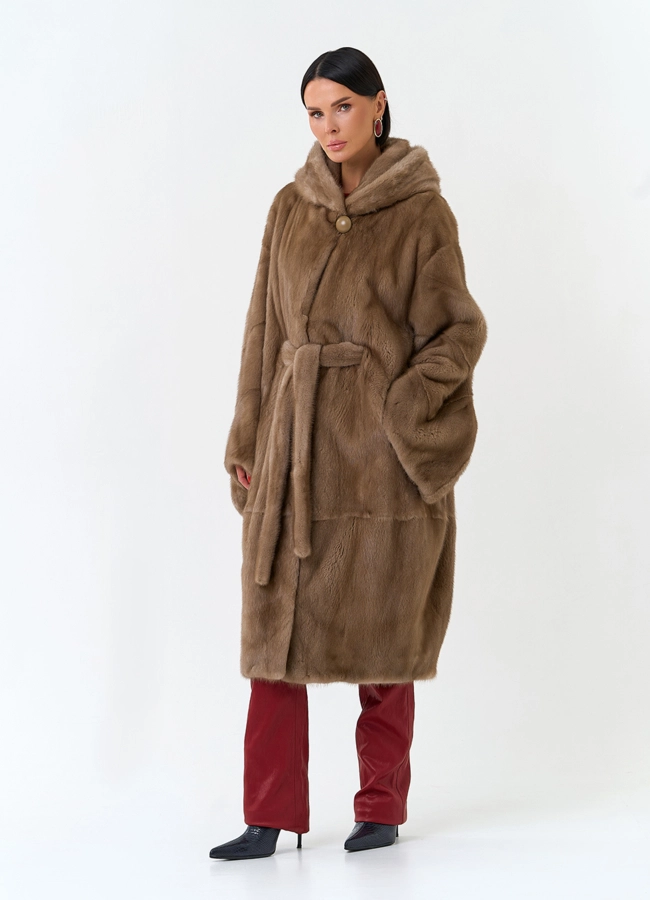 Женская шуба из меха норки с капюшоном модель № 33699 универмаг малина фото