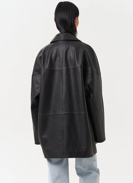 Жакет из натуральной кожи черного цвета